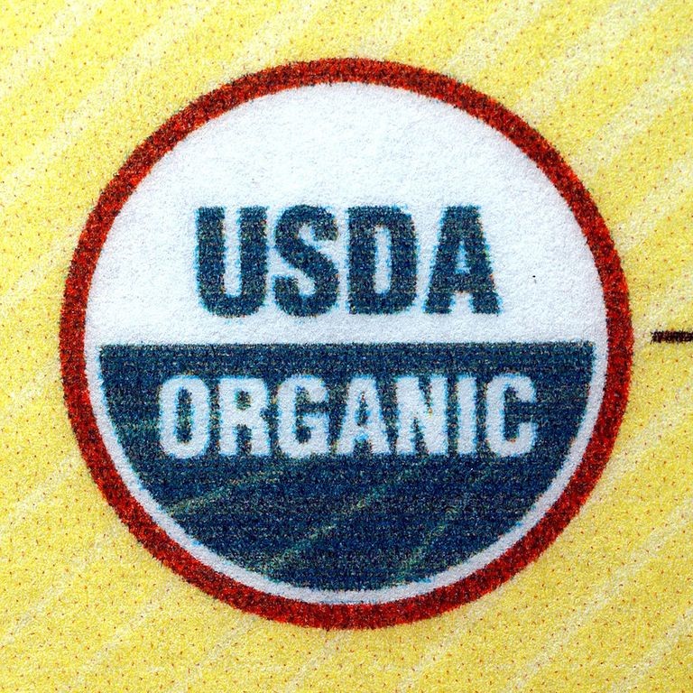 Who Governs Organic Food Standards in the USA?